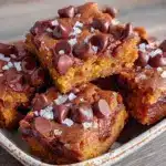 pumpkin chocolate chip cookie bars - featured image